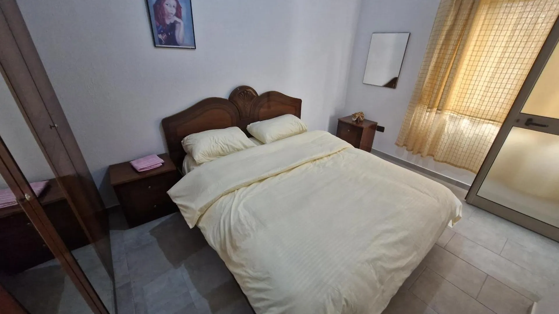 Daire Small House With Panoramic Lake View Tiran Arnavutluk